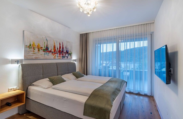 Lovely apartment for 3 people with WIFI, TV and balcony