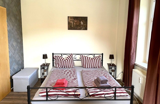 Lovely apartment for 3 people with WIFI, TV, pets allowed and parking