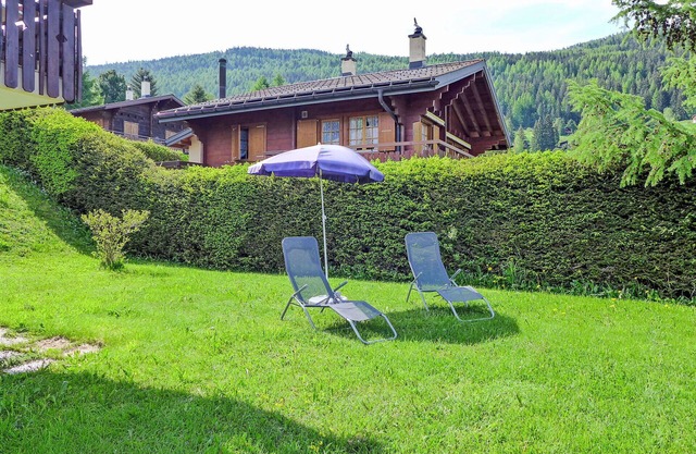 Lovely apartment for 5 guests with WIFI, TV, patio, pets allowed, panoramic view and parking