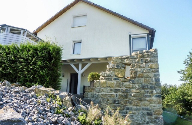 Lovely apartment for 5 people with WIFI, TV, terrace and pets allowed