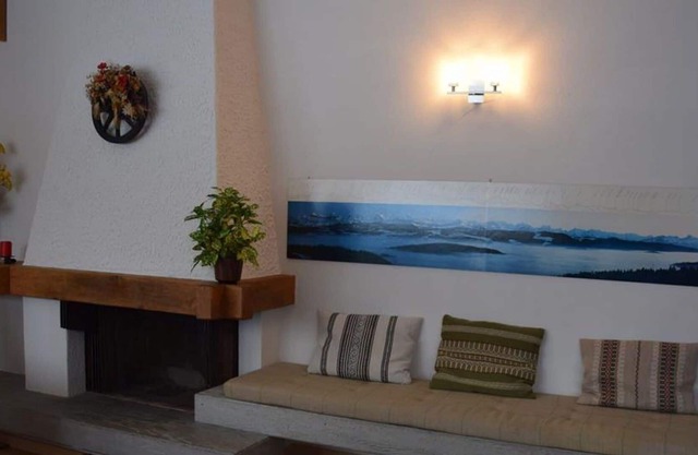 Lovely apartment for 5 people with WIFI, TV and parking