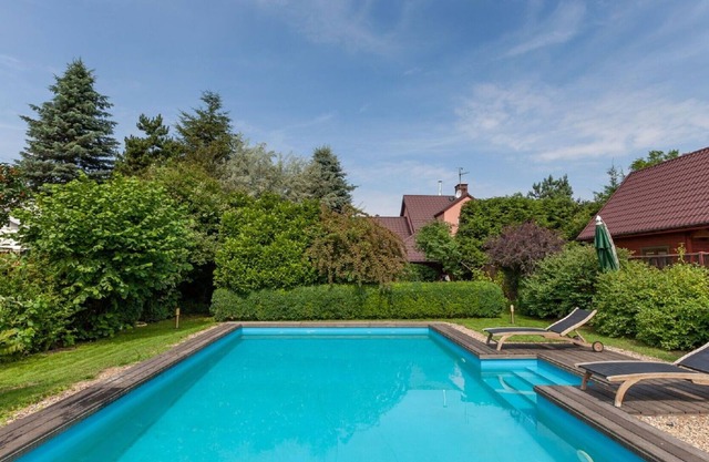 Lovely apartment for 6 people with pool, WIFI, A/C, TV and parking