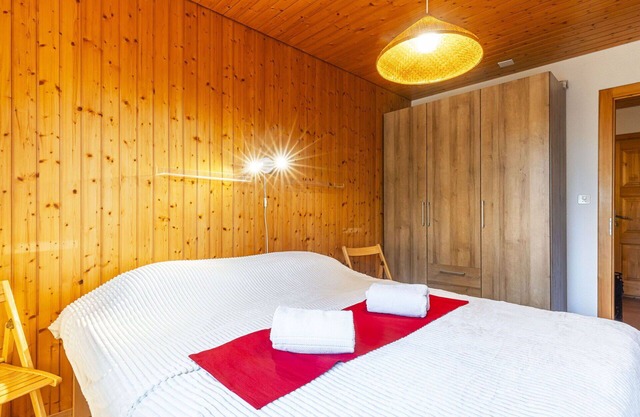 Lovely apartment for 4 guests with WIFI, TV, balcony and panoramic view