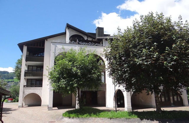 Lovely apartment for 4 people with pool, WIFI, TV and balcony