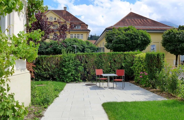 Lovely apartment for 6 people with WIFI, TV, patio and parking