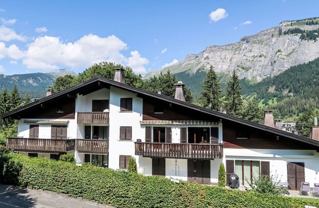 Lovely apartment for 6 guests with WIFI, TV, balcony, panoramic view and parking
