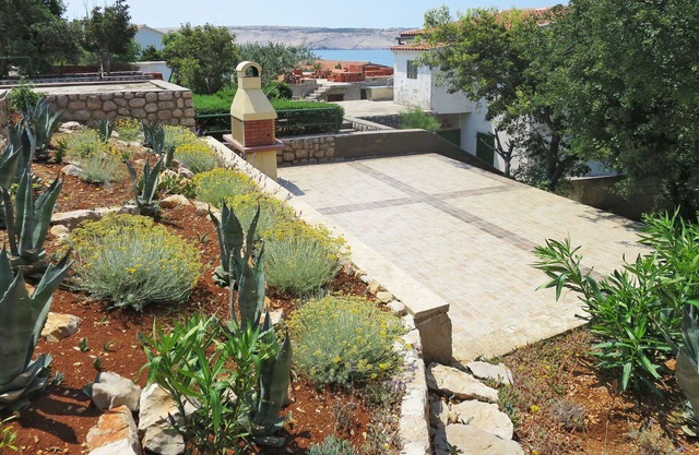 Lovely apartment for 2 people with A/C, WIFI, TV and terrace