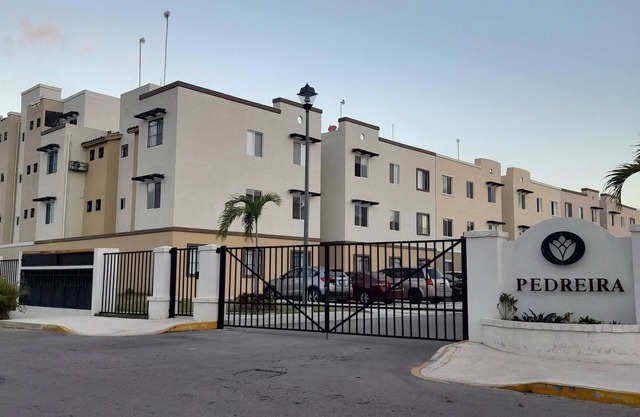 Lovely Apartment HOEStel Pedreira!
