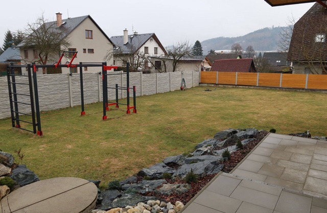 Lovely apartment in villa for 12 people with WIFI, TV, terrace and parking