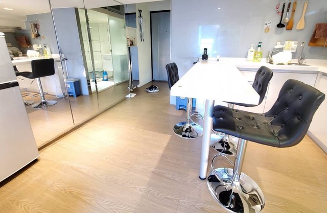 Lovely Apartment with City View(5mins to MRT)