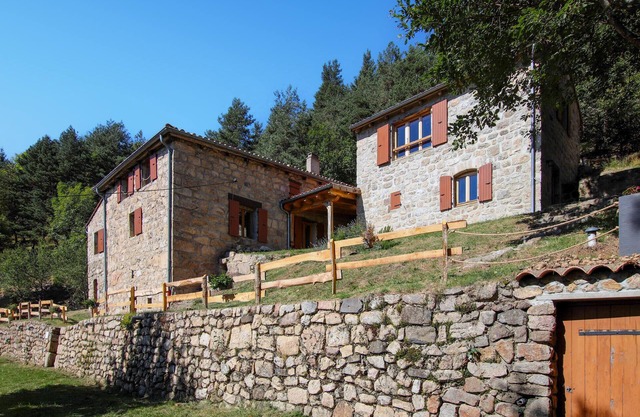 Lovely home in Saint Etienne de Serre