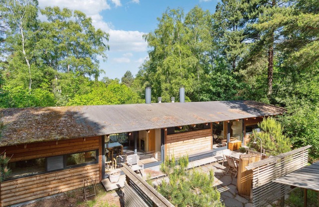 Lovely home in Frederiksværk with WiFi