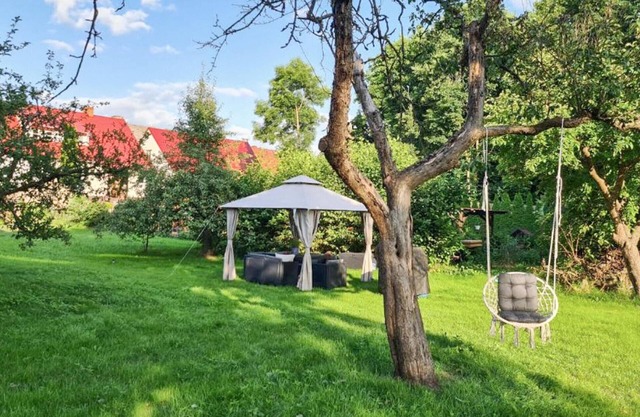 Lovely home in Lubniewice with WiFi