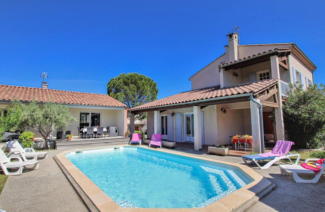Lovely home in Lussas