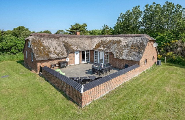 Lovely home in Ringkøbing with sauna