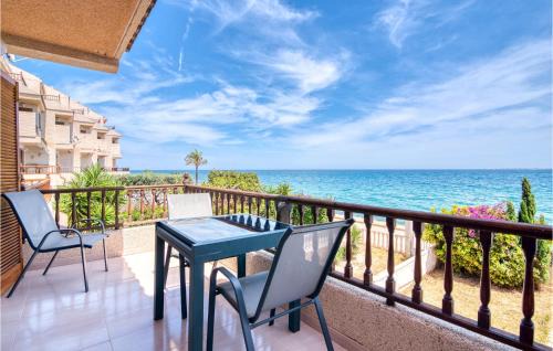 Lovely Home In Santa Pola De L'est