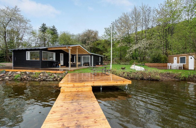 Lovely home in Silkeborg with WiFi