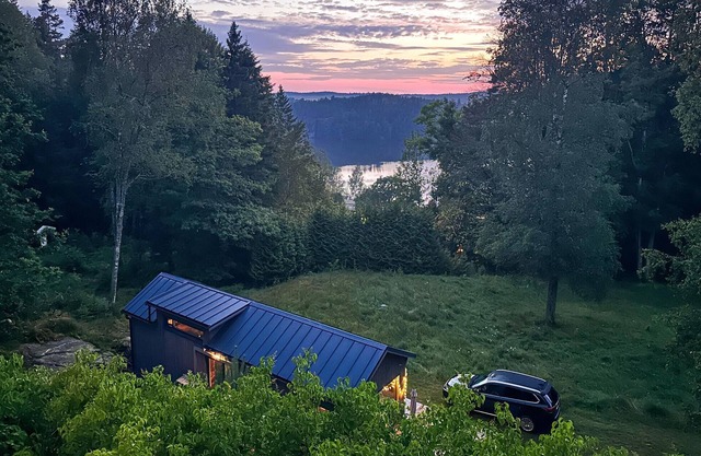 Lovely home in Tollered with lake view