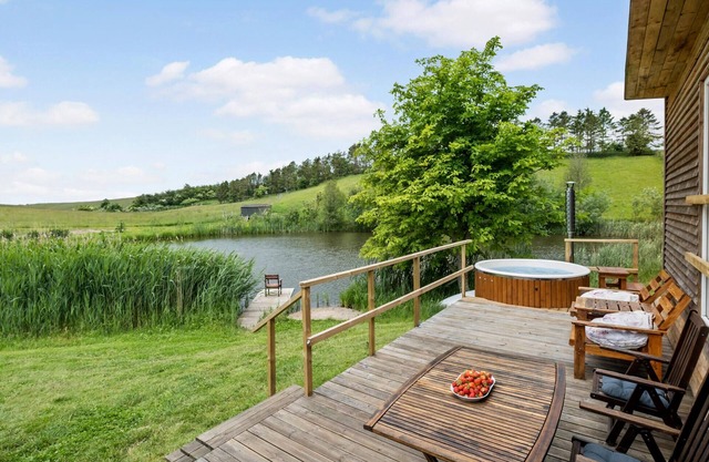 Lovely home in Ugerløse with kitchen