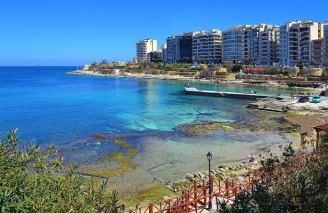 Lovely Modern 1 Bedroom Apartment in San Gwann