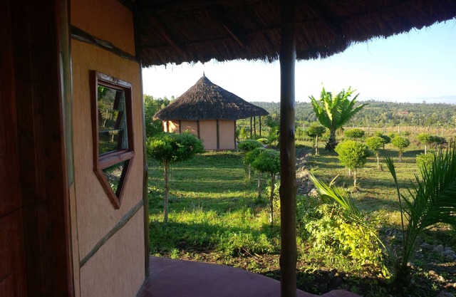 Lovely, near Mt Kenya Forest 5.2 kms Nanyuki B&B or Long Stayn0.03 S 37.07454 E