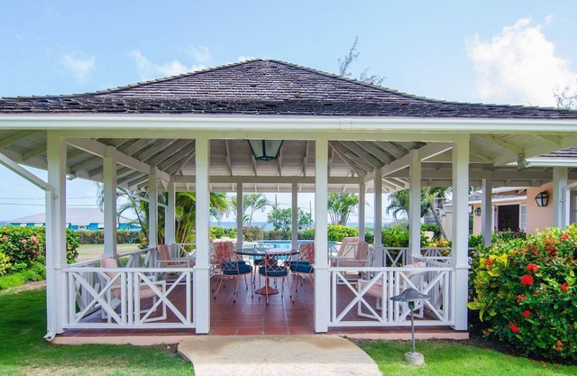 Lovely Ocean Views Over Lush Lawns