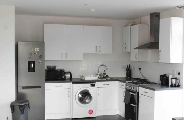 Lovely one bedroom apartment with balcony