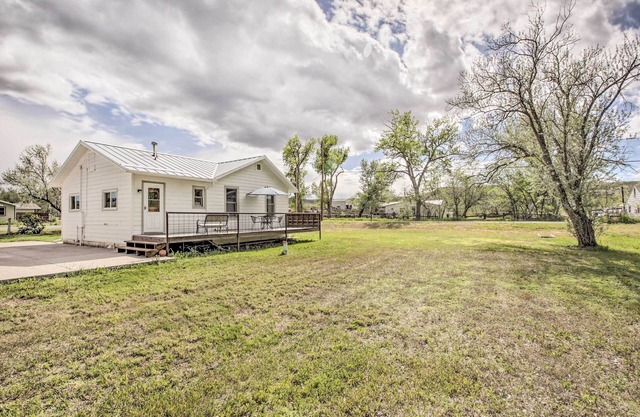 Lovely Thermopolis Home < 3 Mi to Hot Springs