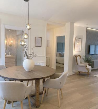 Lujoso apartamento boutique a estrenar con parking gratis