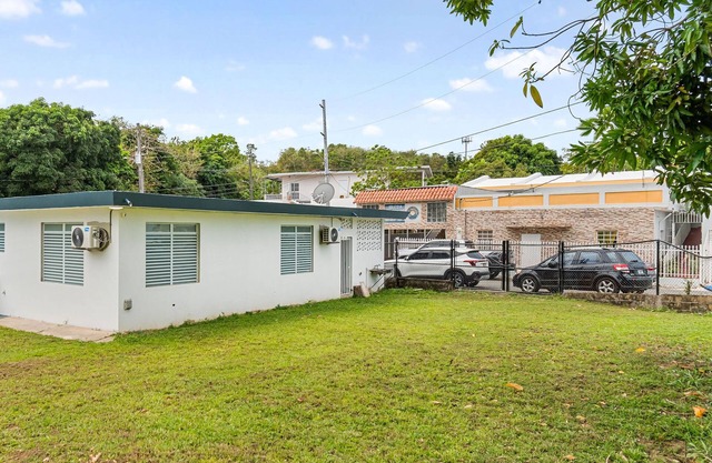 Luquillo Family Home | Sleeps 10 | Near Beach