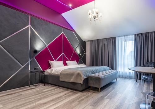 LUX Апартаменти MYFREEDOM поруч метро Театральна, Хрещатик