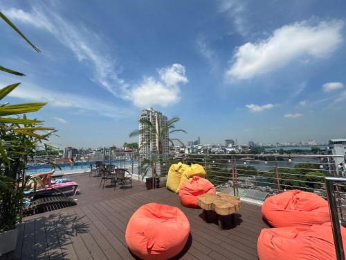 Luxe Paradise Premium Hotel Pham Hong Thai