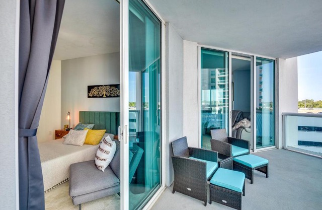 Luxe Resort Condo - 2 Mi to Daytona Beach!
