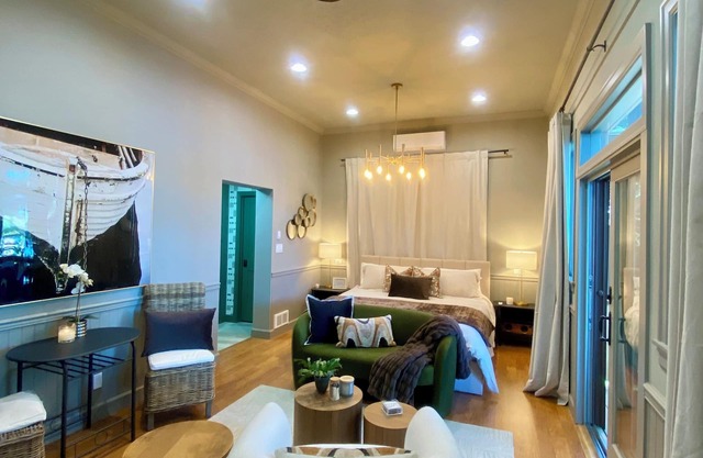Luxe studio “Blue Hayden”with Hayden Lake access