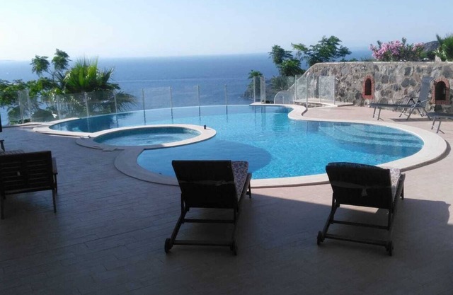 Luxerry Villa with Beautiful se weiw and Red sun down