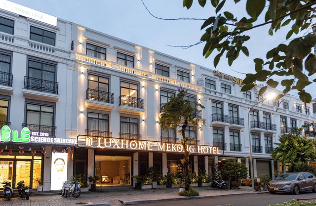 Luxhome Mekong Hotel