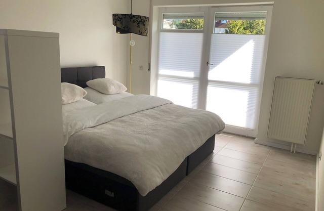 Luxliv Apartment: Schöne Ferienwohnung, a. für Radfahrer/wanderer, am Lochenpass