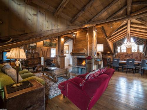 Luxueux Duplex 4* avec parking privé au cœur de Courchevel 1850 - FR-1-575-15