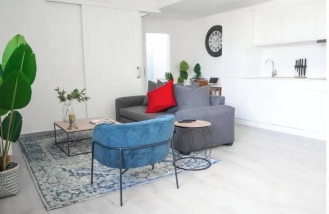Luxurious 2 bedroom Apartment @ Greystone Apartments