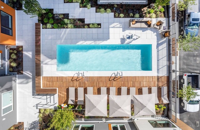 Luxurious 2BR - 2BA Apt at Hyatus