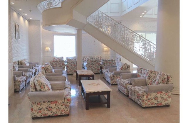 Luxurious and spacious space, spacious space on high floor 506