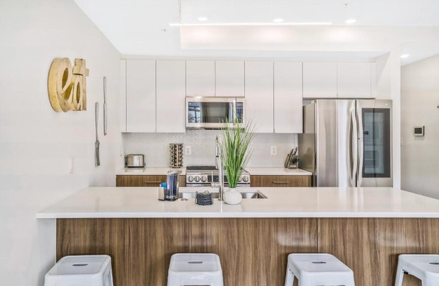 Luxurious and stylish 2 bedroom 2 bathroom suite