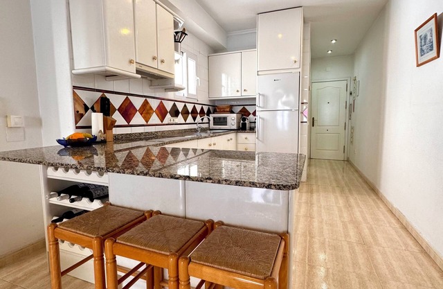 Luxurious apartment, 5 min. walk to beach and boulevard