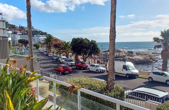 Luxurious apartment in Bantry Bay