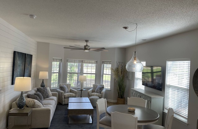 Luxurious Legends Golf Course Condo