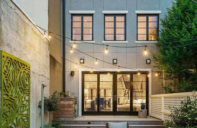 Luxurious Mansion in Logan Circle Private Parking