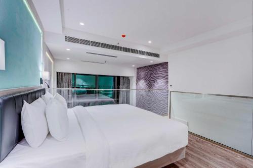 Luxurious Residences by Sunday at M3M Broadway Sec 71