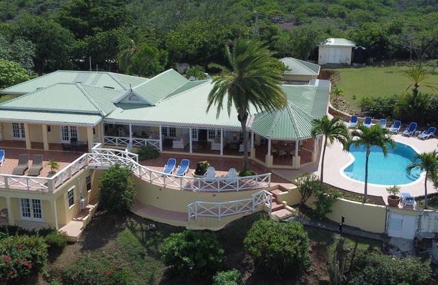 Luxurious Six Bedroom House In English Harbour