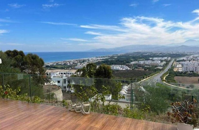 Luxurious VILLA APPART with private garden and panoramic view