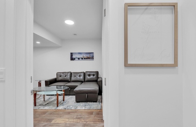 Luxury 2Bdr Retreat, Calgary, Everything You Need, Best coffee